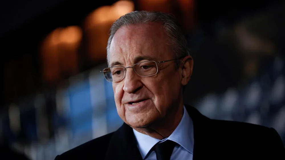 El 'peak' del surrealismo en la rueda de prensa de Florentino: 
